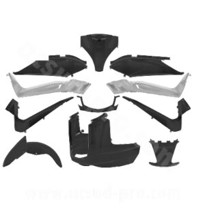 KIT CARROSSERIE ADAPT. YAMAHA XMAX 125 / 250 2006-2009 NOIR MAT (11 PIECES)