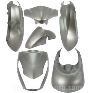 KIT CARROSSERIE ADAPT. PEUGEOT KISBEE 2T ET 4T GRIS MAT 2010-2017 (6 PIECES)