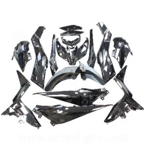 KIT CARROSSERIE ADAPT. YAMAHA XMAX 125CC 2018-2022 / XMAX 300CC 2017-2022 / XMAX 400CC 2018-2020 NOIR BRILLANT (15 PIECES)