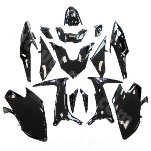 KIT CARROSSERIE ADAPT. YAMAHA TMAX 560CC 2020-2021 NOIR BRILLANT (15 PIECES)